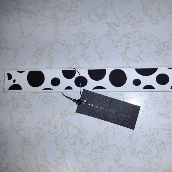 NWT Marc Jacobs Spotted Slap Bracelet Dalmatian Black and White Multi - Picture 1 of 9